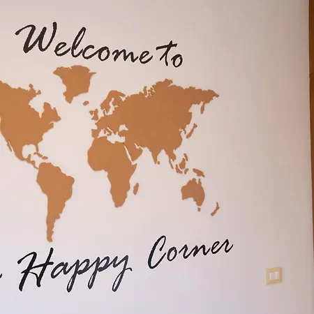 Happy Corner - The For Outdoor Lovers Revine Lago